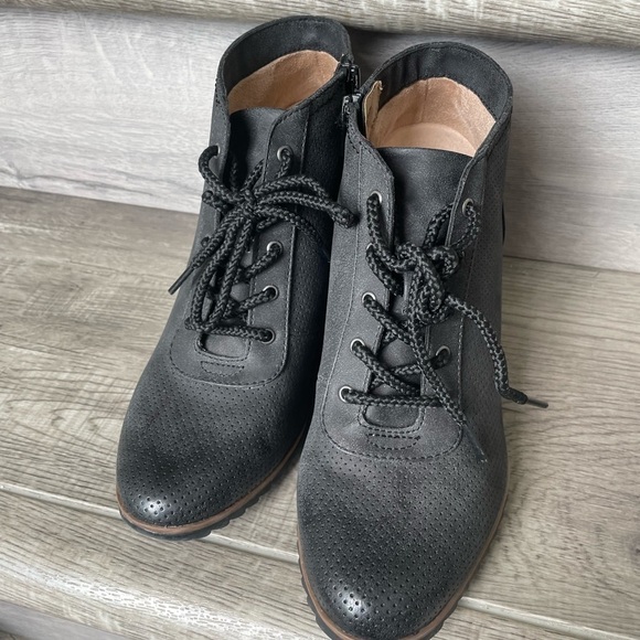 Soul Naturalized Boots Wedge Size 10 Shoes - Picture 6 of 7